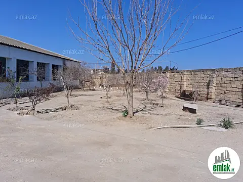 Satılır 3 otaqlı həyət evi 150 m²