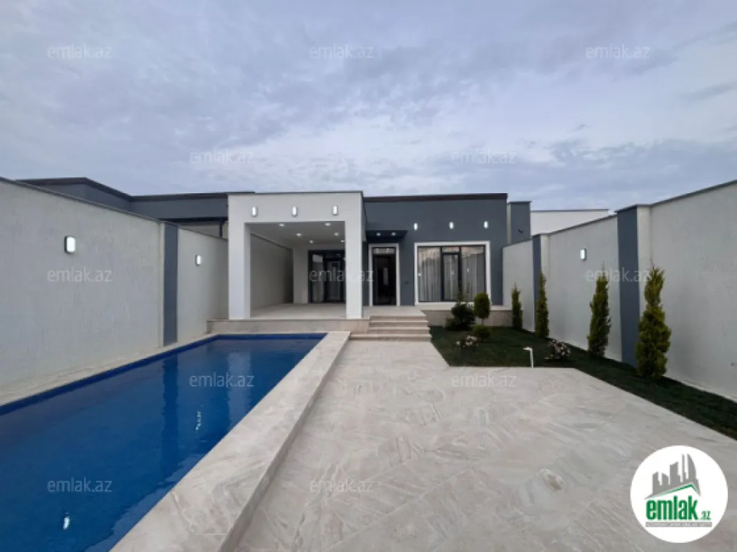 Satılır 4 otaqlı mənzil 135 m²