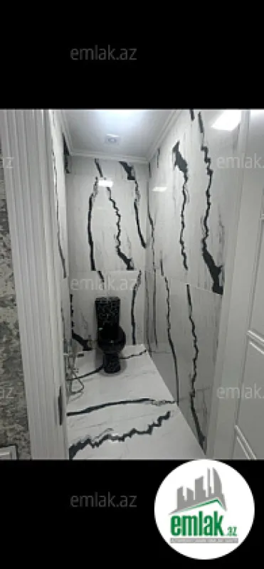 Satılır 3 otaqlı yeni tikili 132 m²