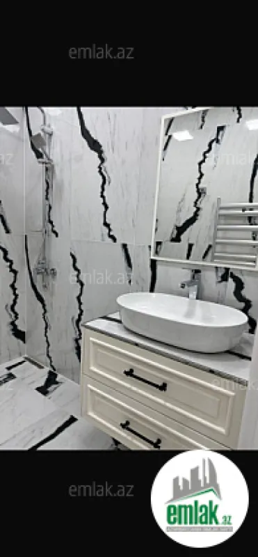 Satılır 3 otaqlı yeni tikili 132 m²