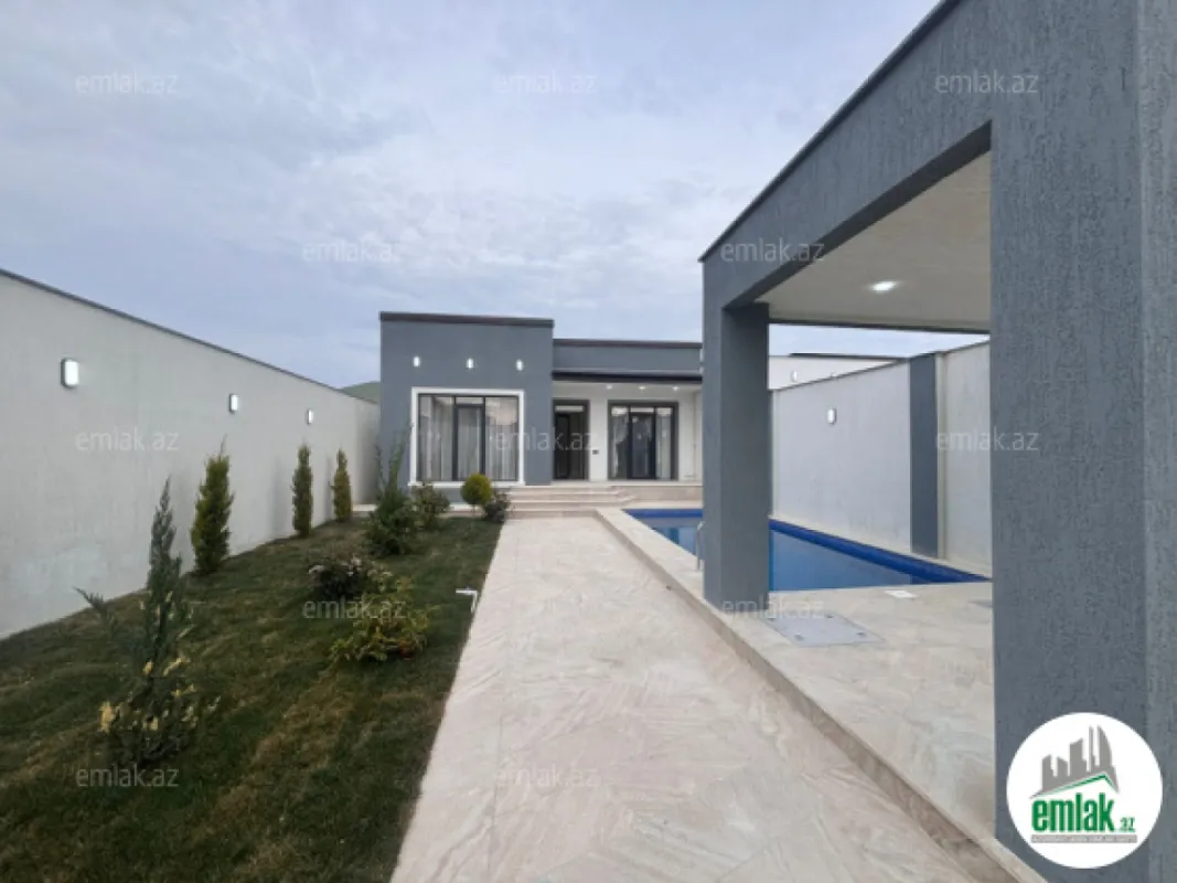 Satılır 4 otaqlı mənzil 150 m²