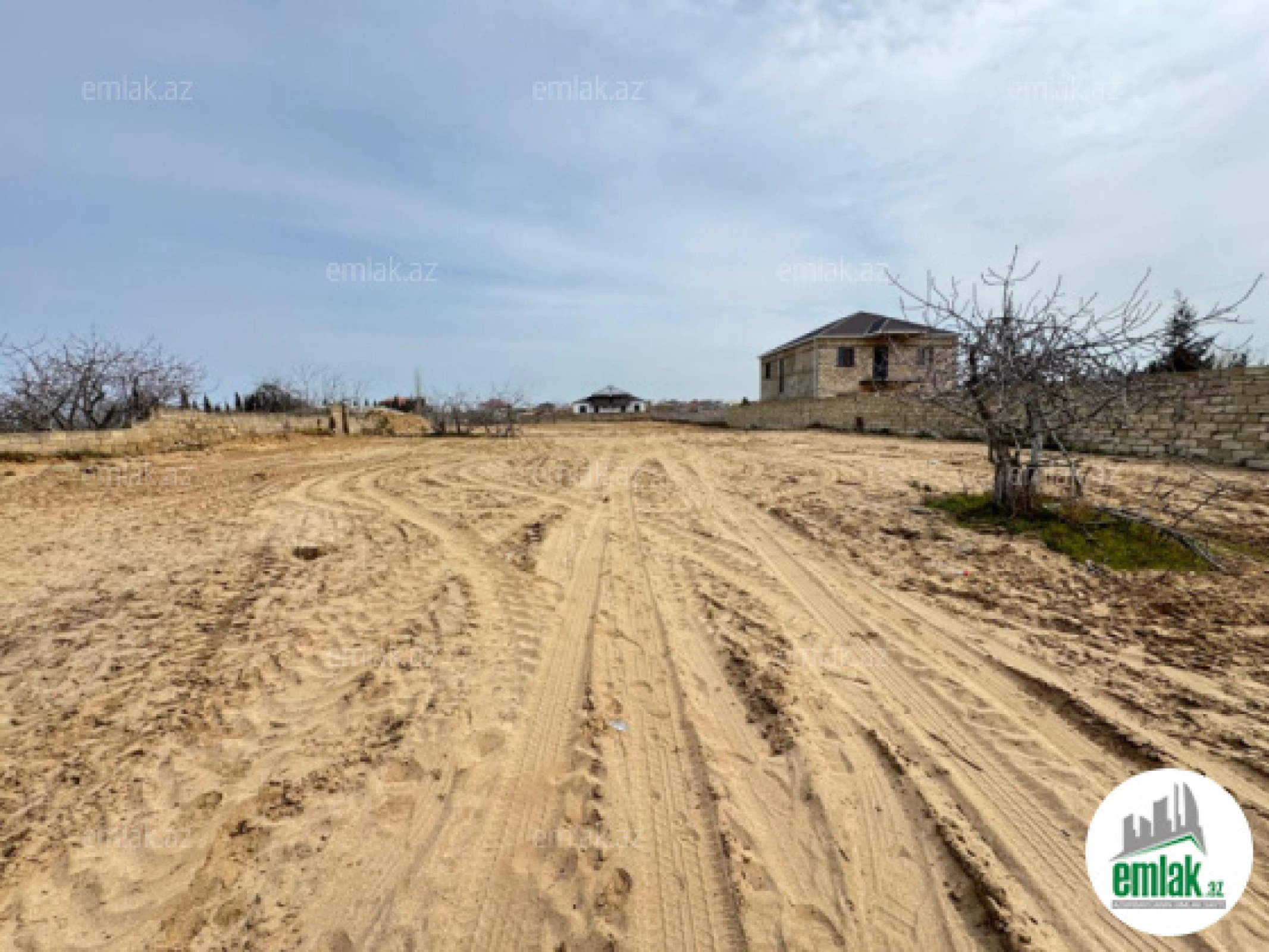 Satılır torpaq sahəsi 6 m²