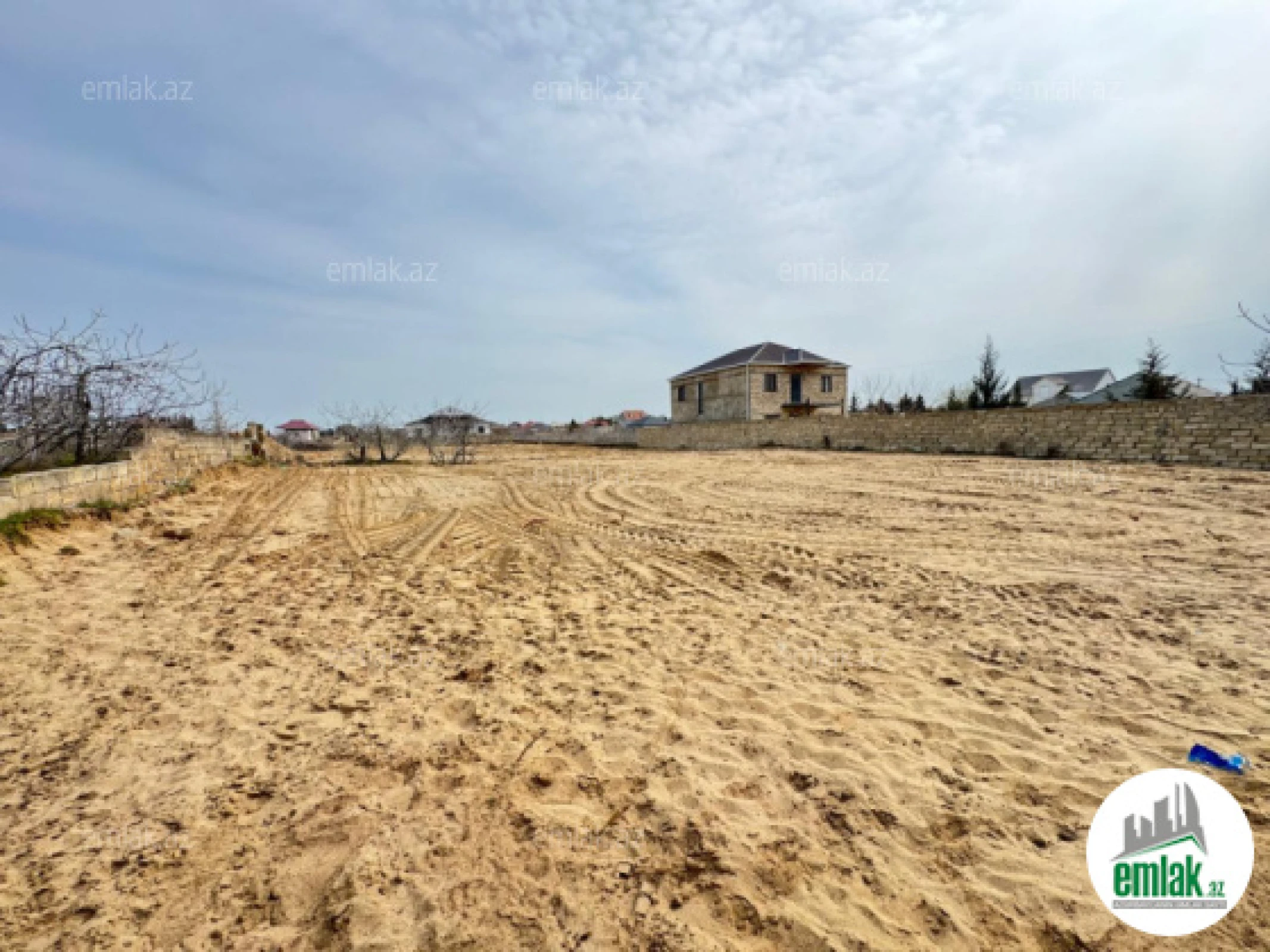 Satılır torpaq sahəsi 6 m²