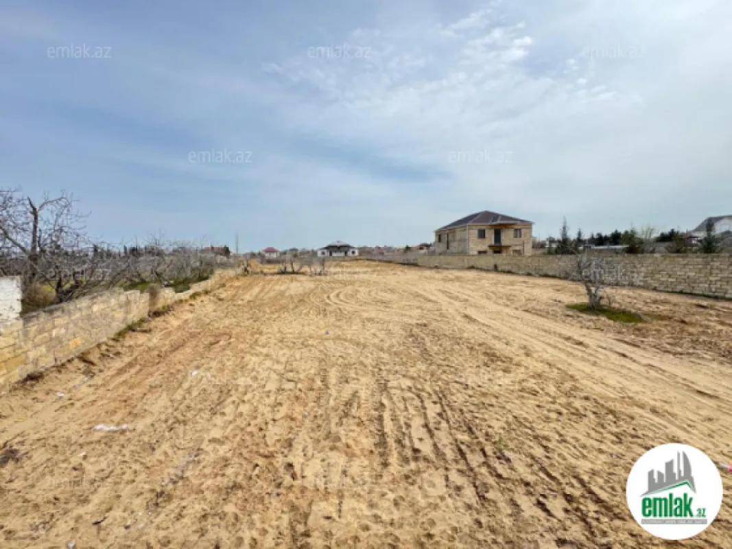 Satılır torpaq sahəsi 12 m²