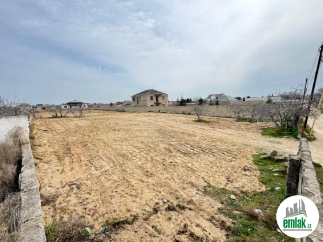 Satılır torpaq sahəsi 12 m²