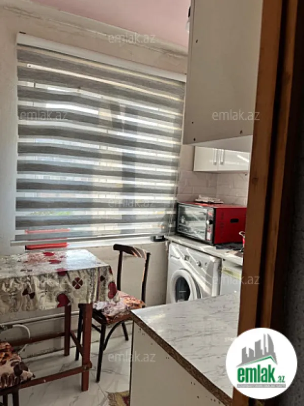 Satılır 2 otaqlı köhnə tikili 47 m²