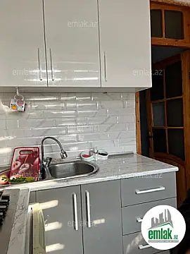 Satılır 2 otaqlı köhnə tikili 47 m²