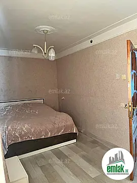 Satılır 2 otaqlı köhnə tikili 47 m²