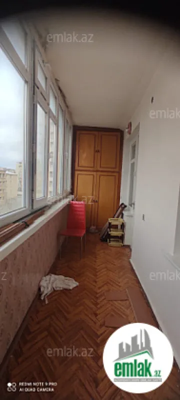 Satılır 2 otaqlı köhnə tikili 65 m²