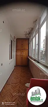 Satılır 2 otaqlı köhnə tikili 65 m²