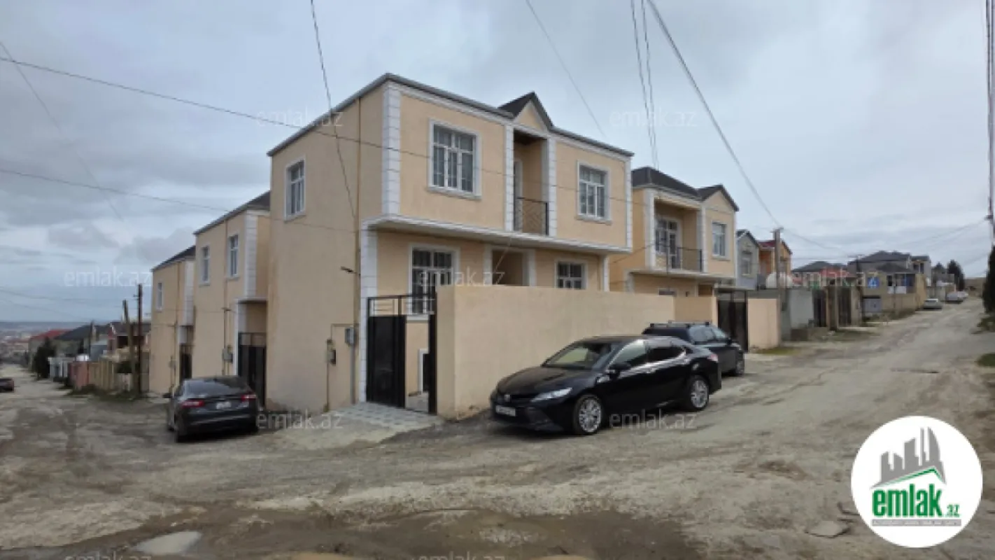 Satılır 4 otaqlı həyət evi 102 m²