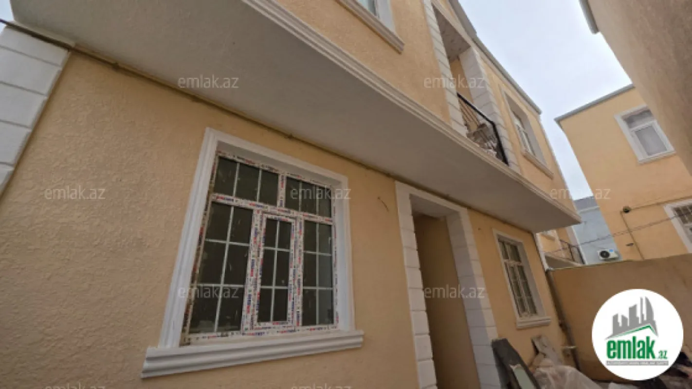 Satılır 4 otaqlı həyət evi 102 m²