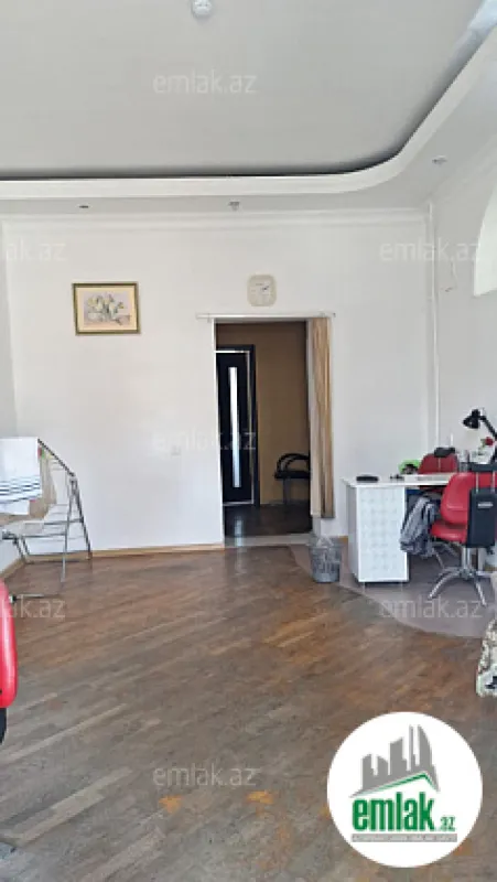 Satılır 1 otaqlı obyekt 200 m²