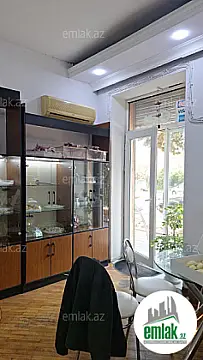 Satılır 1 otaqlı obyekt 200 m²