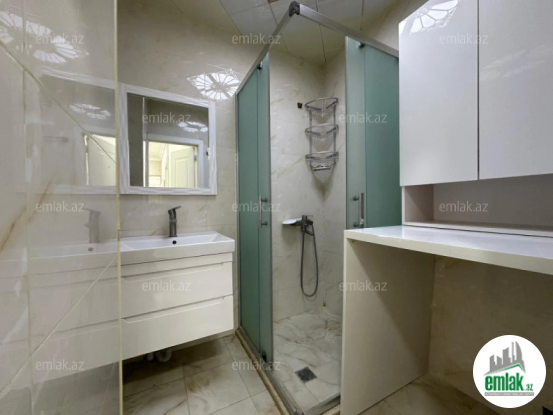 Satılır 3 otaqlı köhnə tikili 65 m²