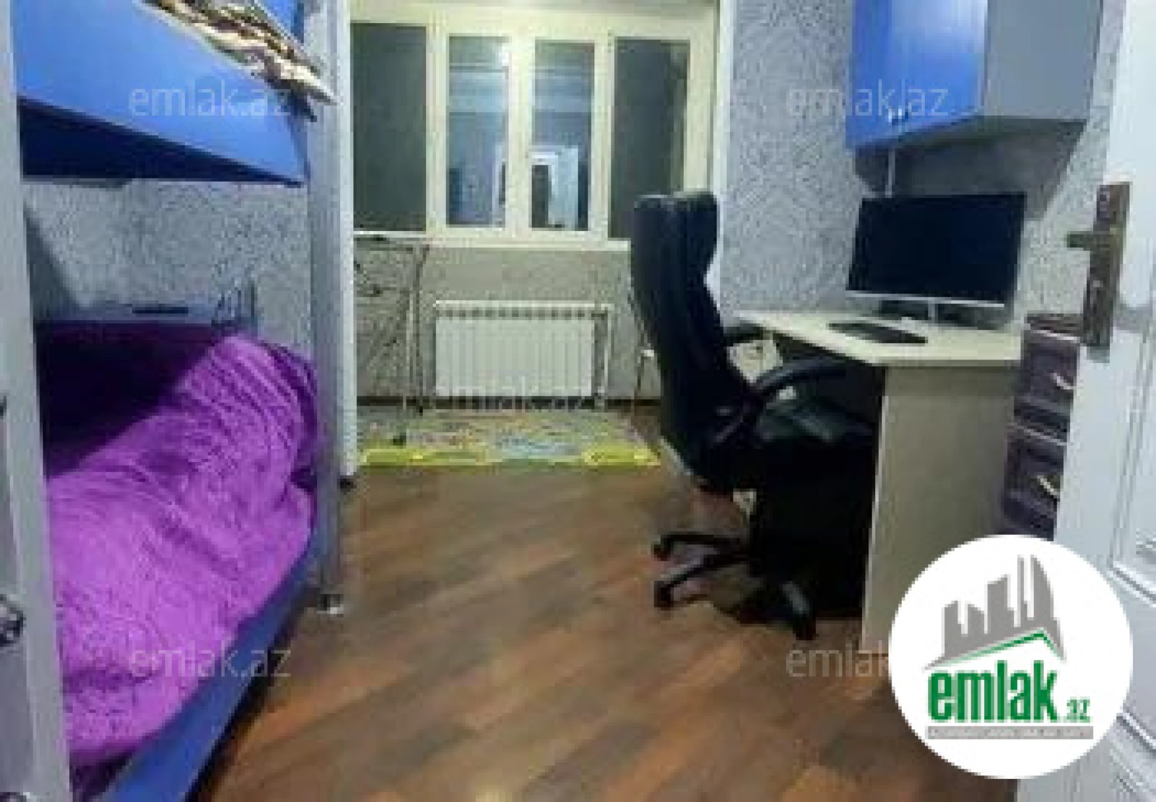 Satılır 3 otaqlı köhnə tikili 75 m²