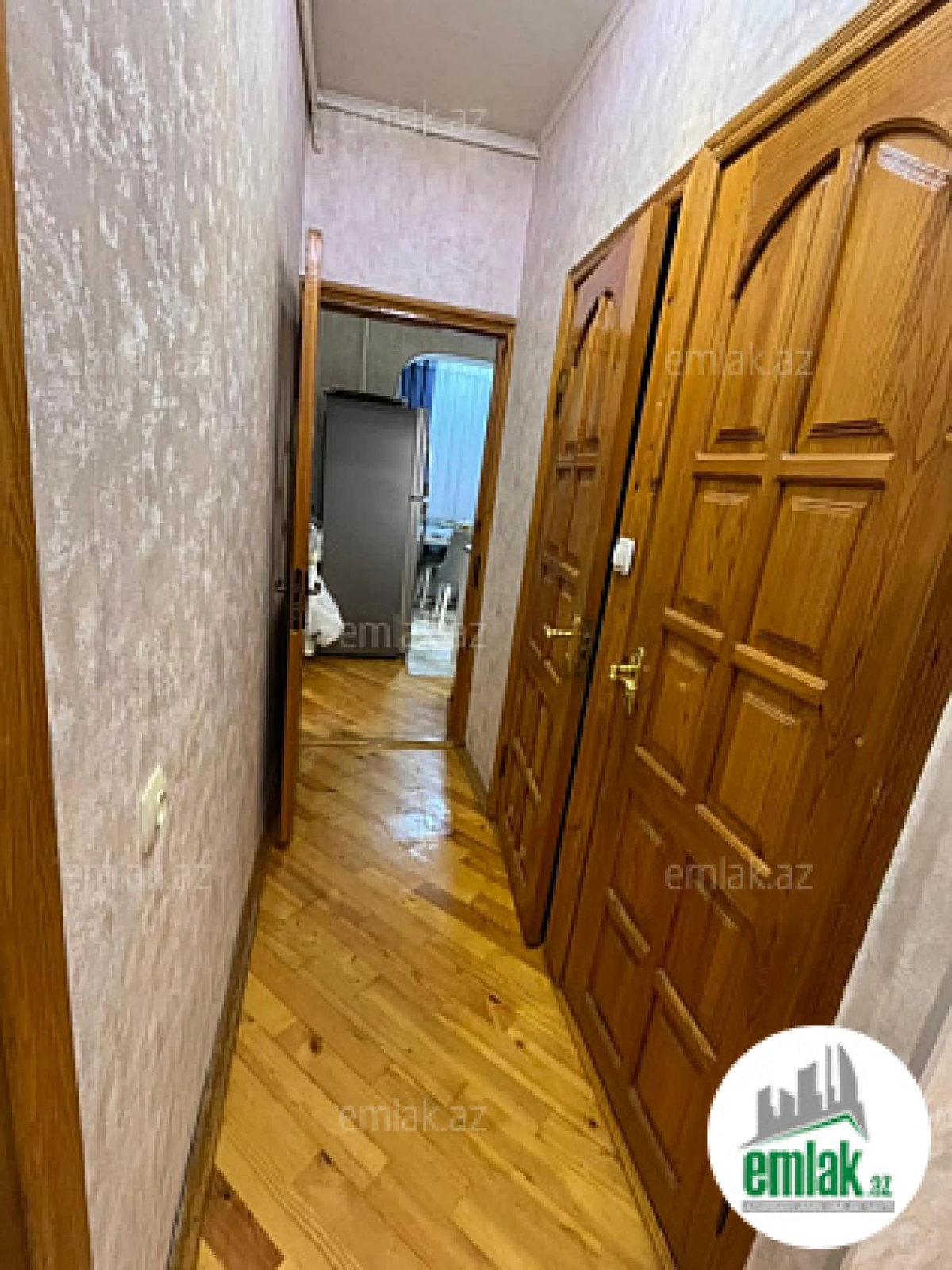 Satılır 2 otaqlı köhnə tikili 60 m²