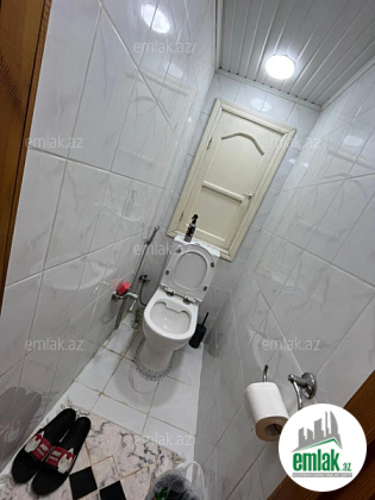 Satılır 2 otaqlı köhnə tikili 60 m²