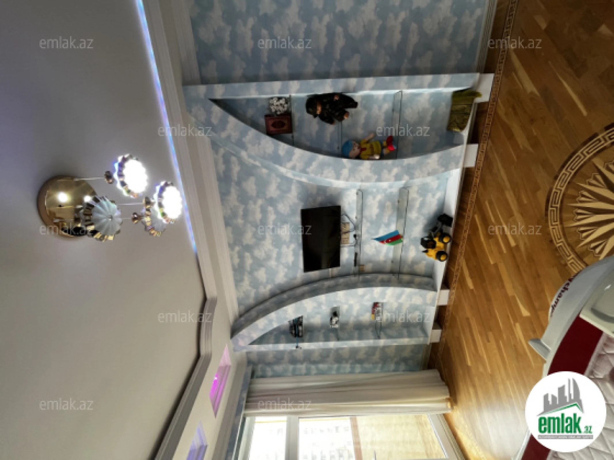 Satılır 3 otaqlı yeni tikili 128 m²