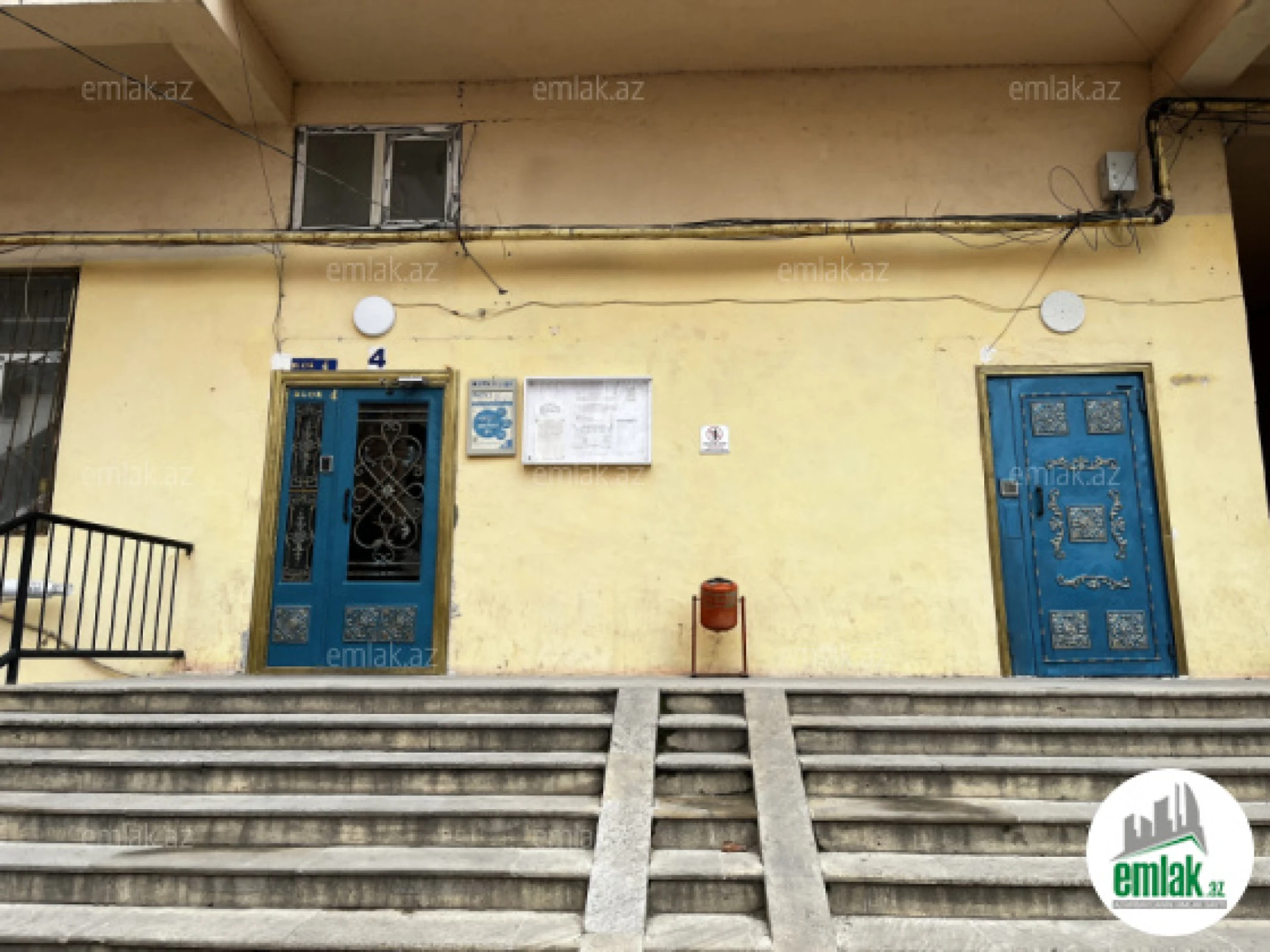 Satılır 3 otaqlı yeni tikili 128 m²