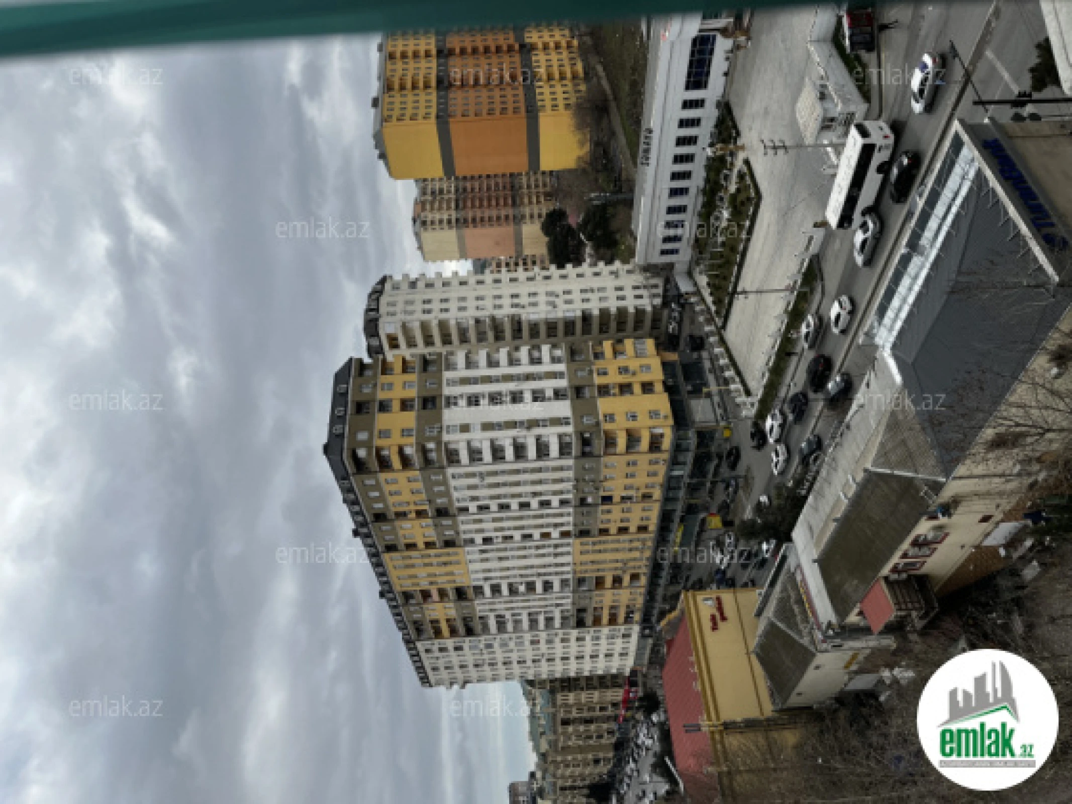 Satılır 3 otaqlı yeni tikili 128 m²