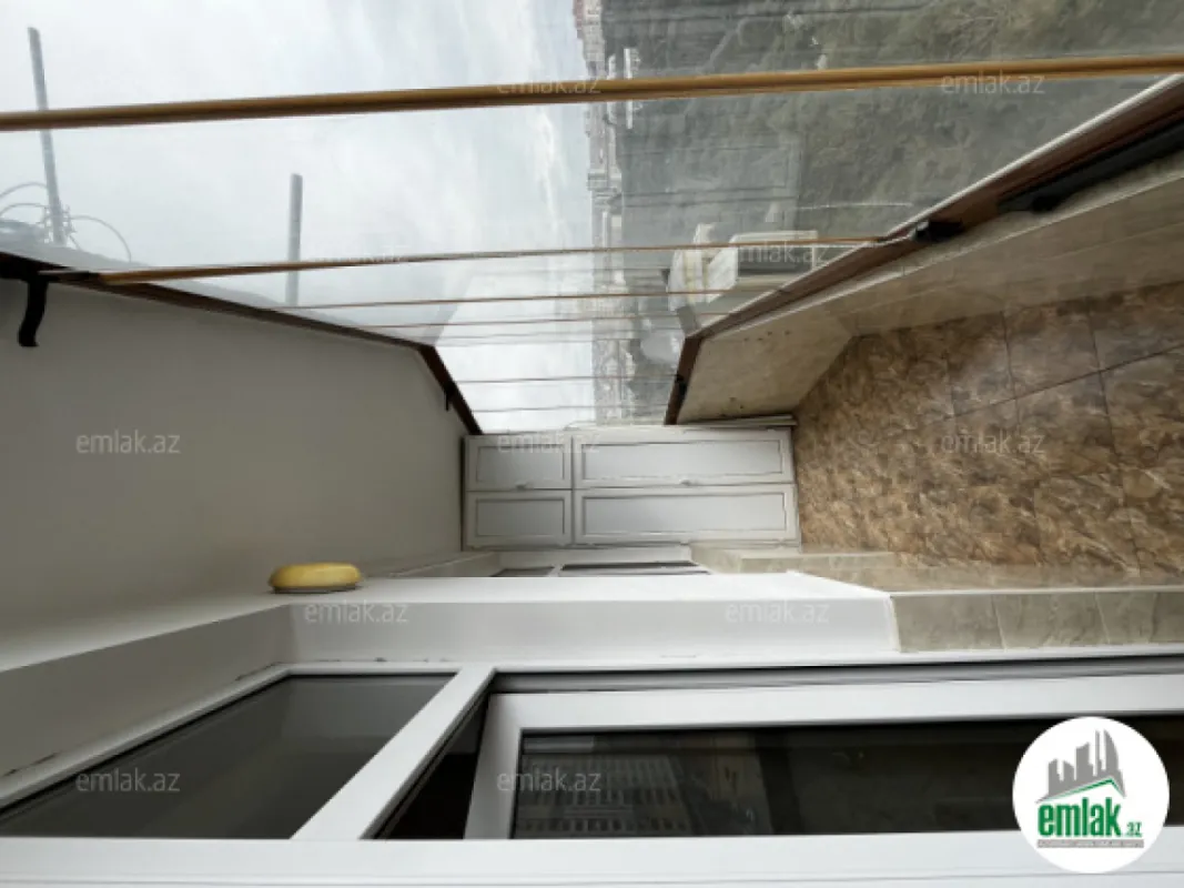 Satılır 3 otaqlı yeni tikili 128 m²