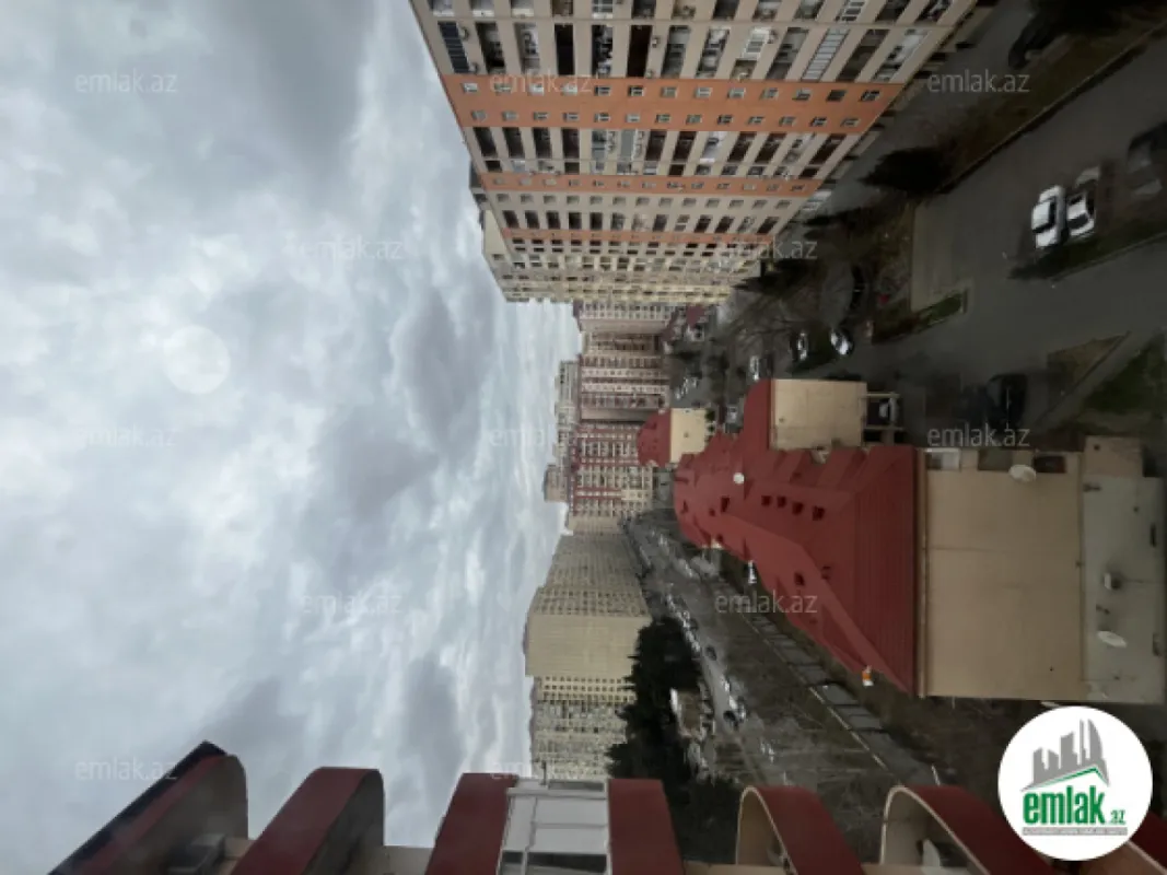 Satılır 3 otaqlı yeni tikili 128 m²