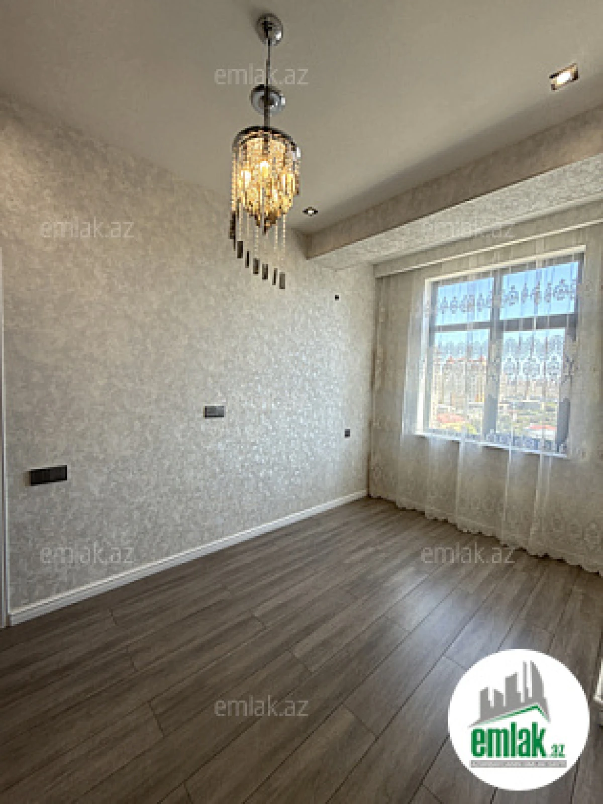 Satılır 2 otaqlı yeni tikili 37 m²