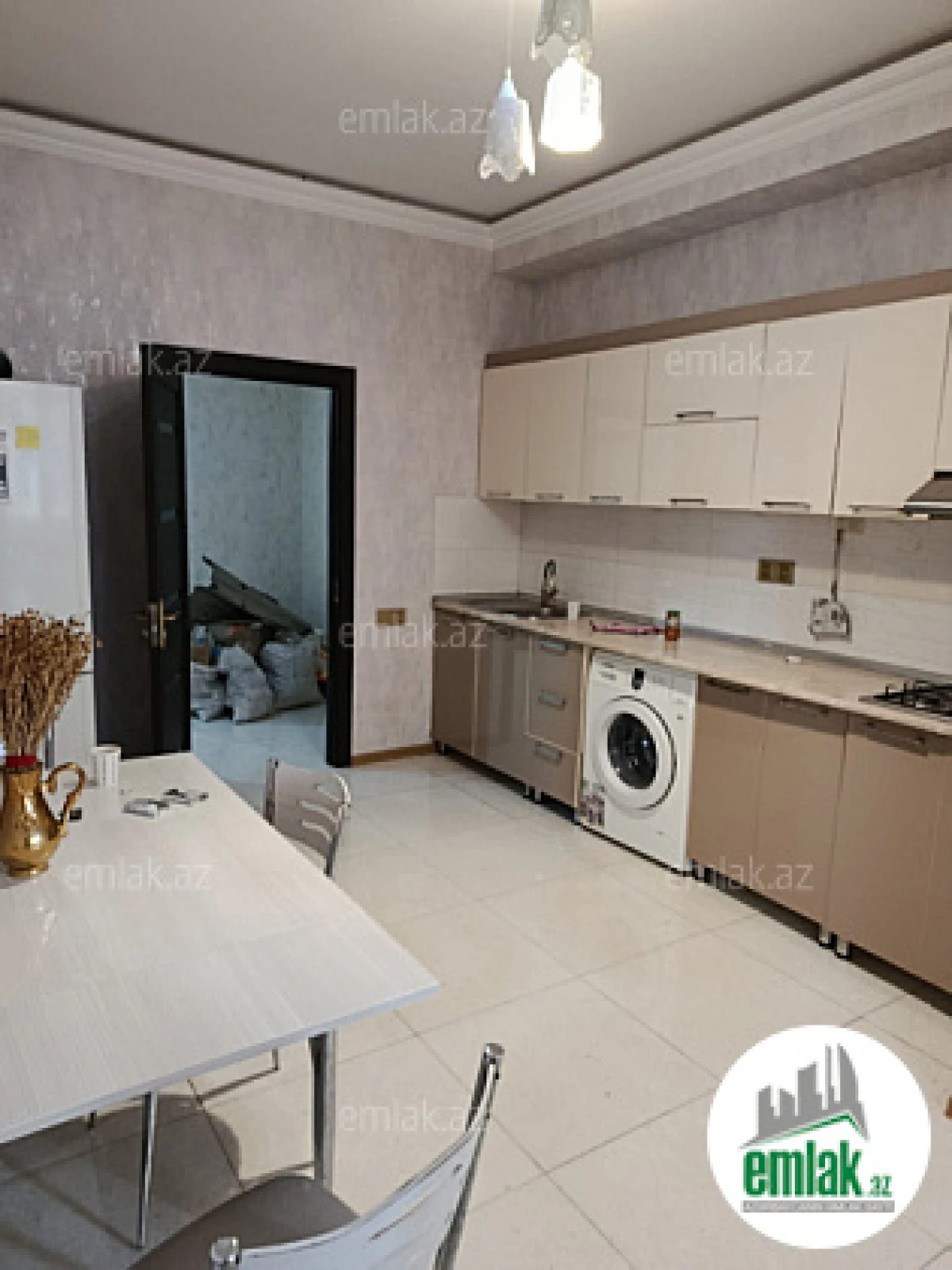 Satılır 3 otaqlı yeni tikili 102 m²