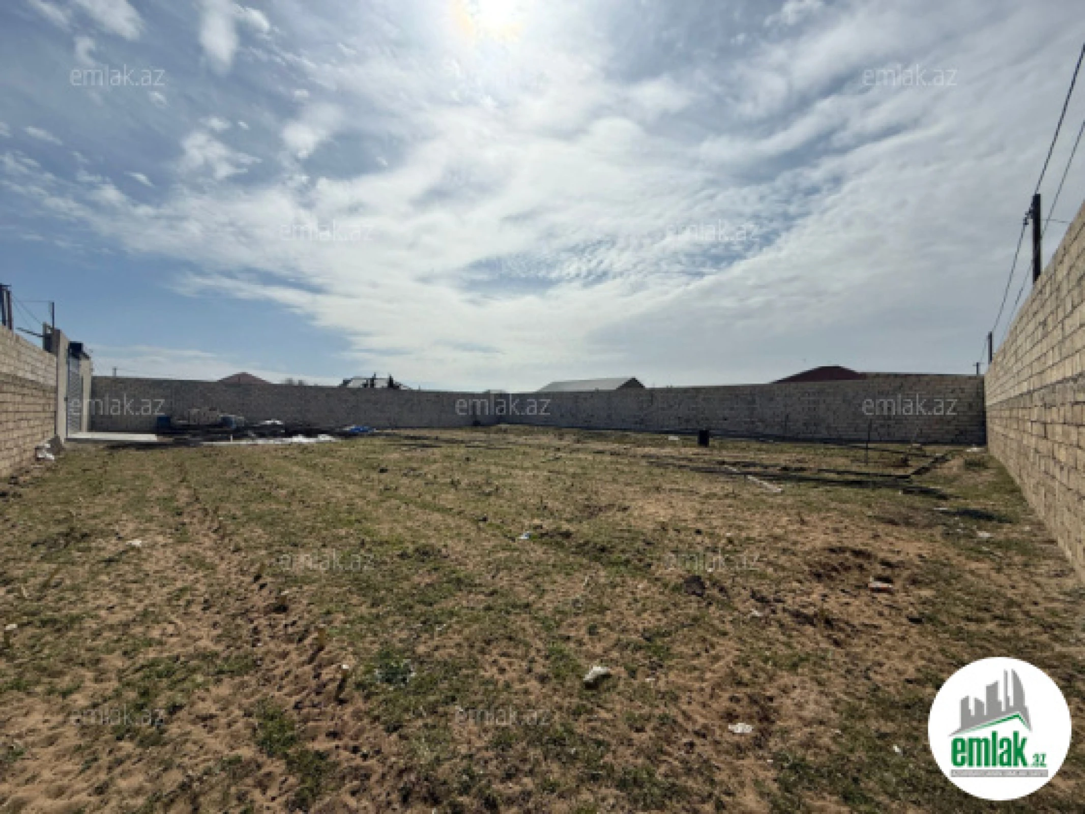 Satılır torpaq sahəsi 10 m²