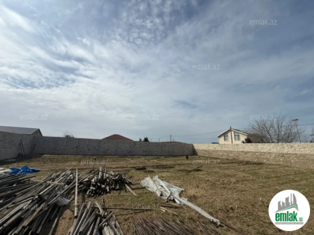 Satılır torpaq sahəsi 10 m²