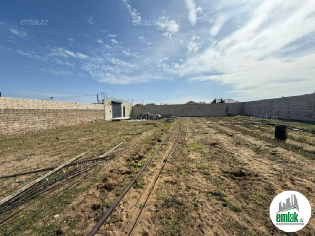 Satılır torpaq sahəsi 10 m²
