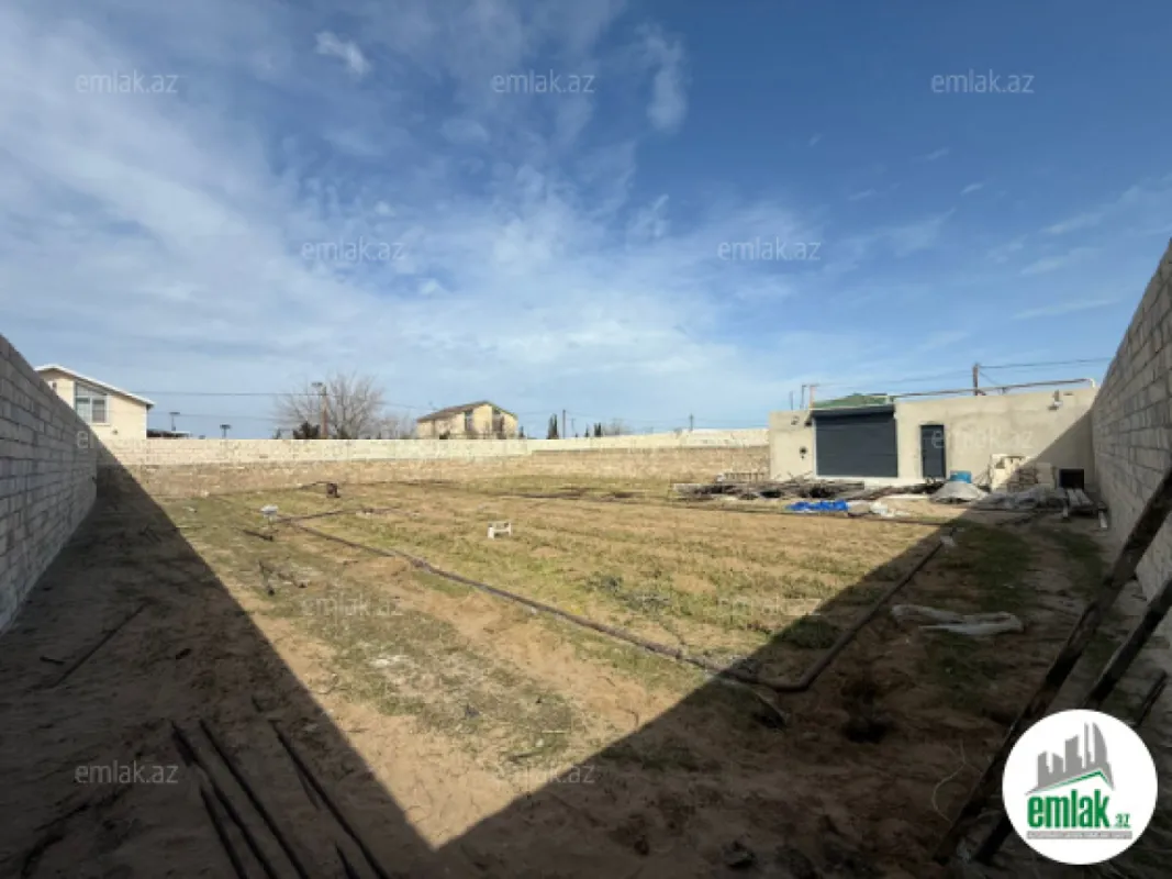Satılır torpaq sahəsi 10 m²