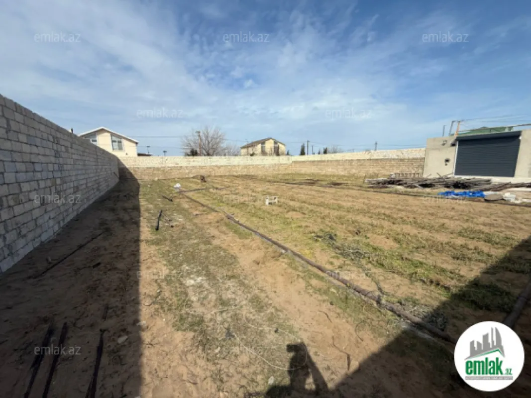 Satılır torpaq sahəsi 10 m²