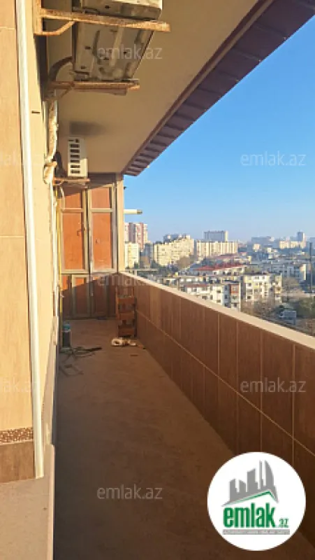 Satılır 5 otaqlı yeni tikili 242 m²