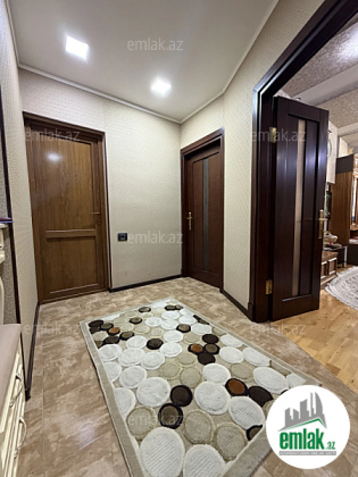 Satılır 2 otaqlı yeni tikili 57 m²