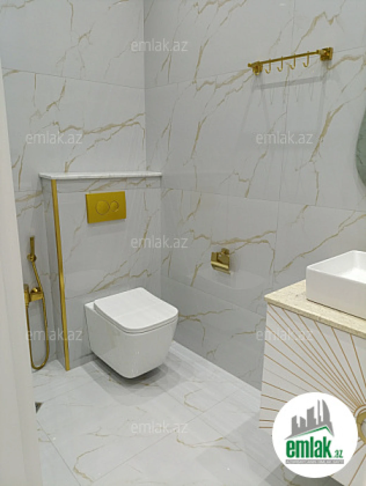 Satılır 4 otaqlı yeni tikili 185 m²