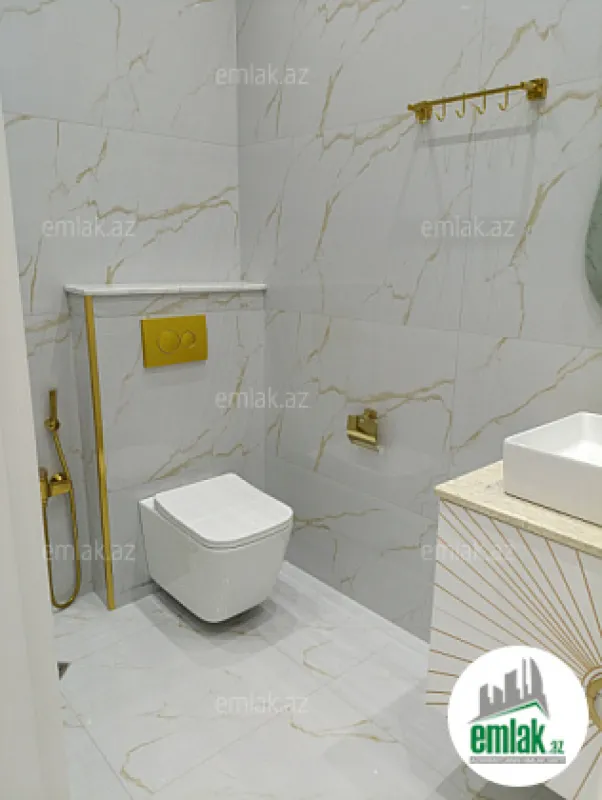 Satılır 4 otaqlı yeni tikili 185 m²