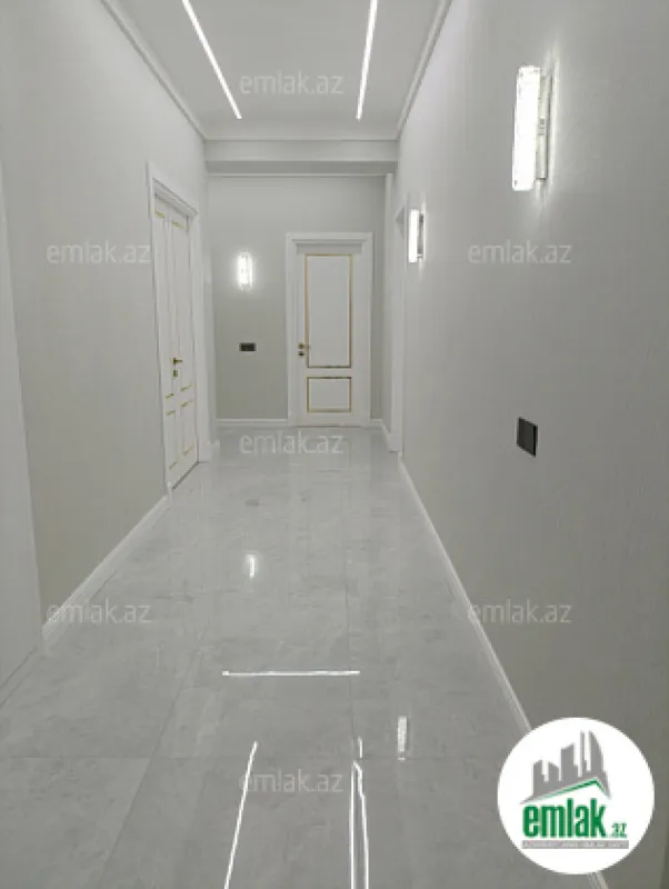 Satılır 4 otaqlı yeni tikili 185 m²