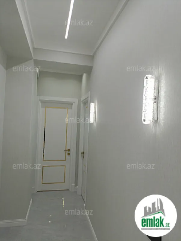 Satılır 4 otaqlı yeni tikili 185 m²