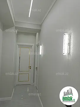 Satılır 4 otaqlı yeni tikili 185 m²