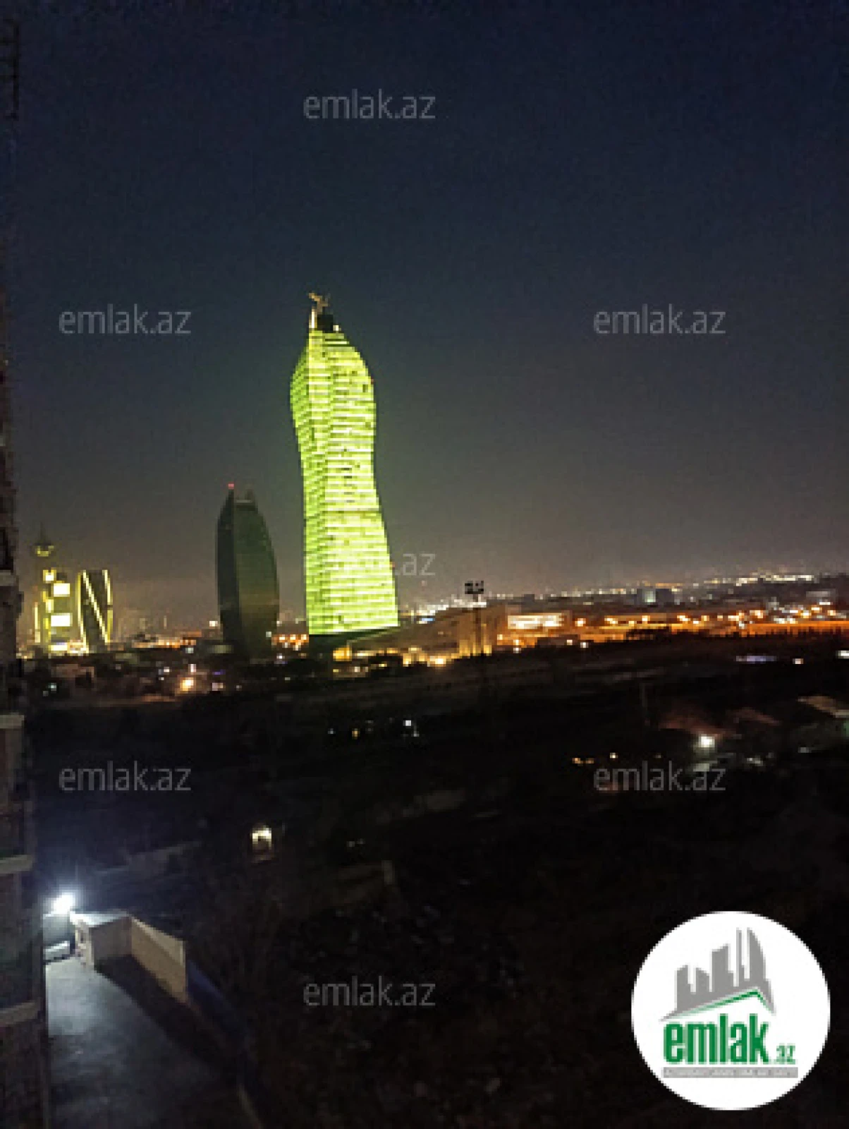 Satılır 4 otaqlı yeni tikili 185 m²