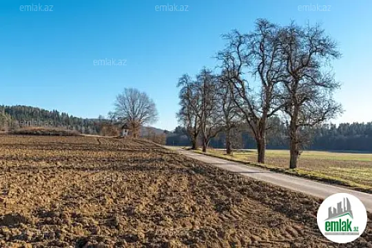 Satılır torpaq sahəsi 2.7 m²