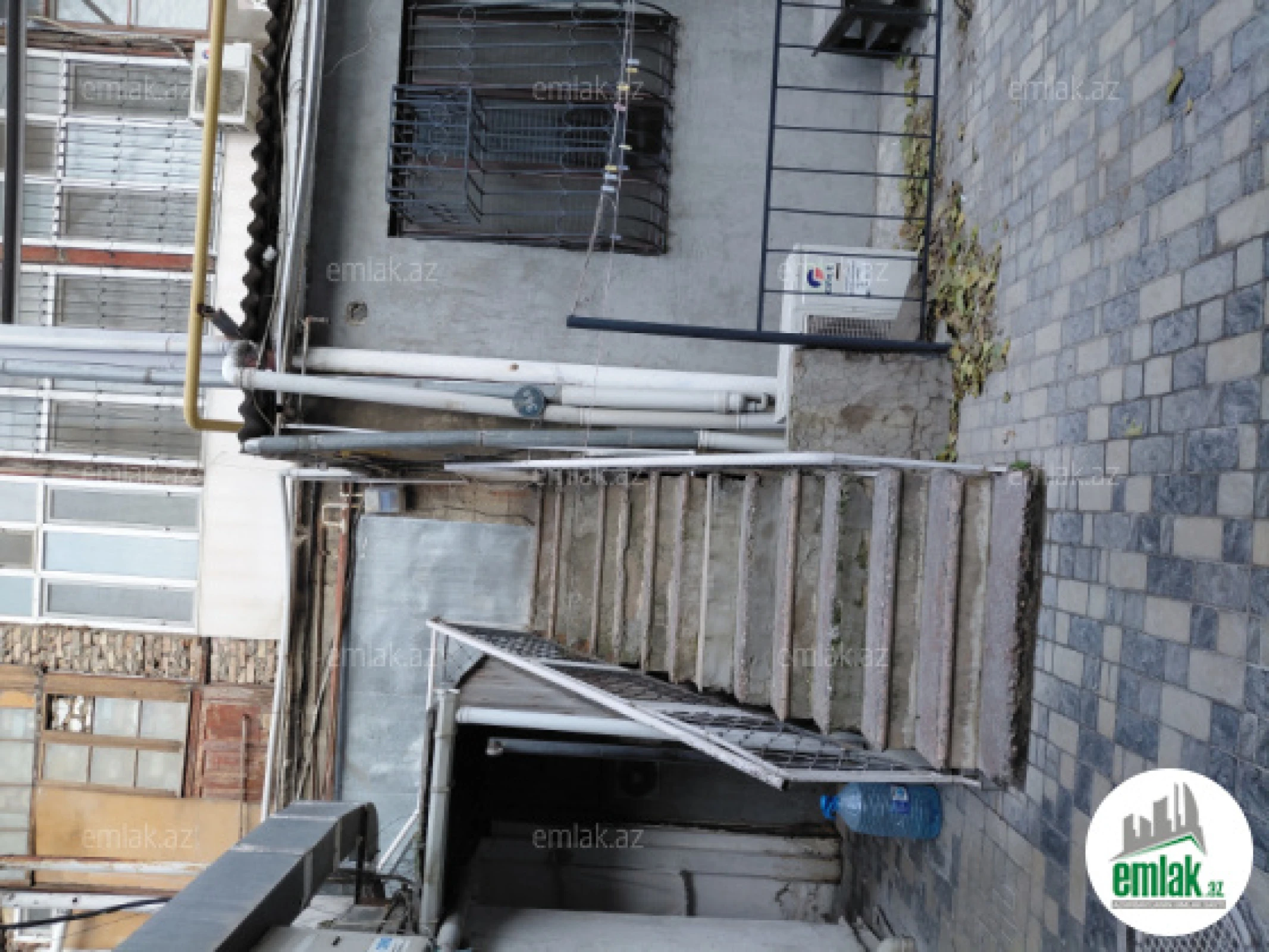 Satılır 1 otaqlı köhnə tikili 28.8 m²