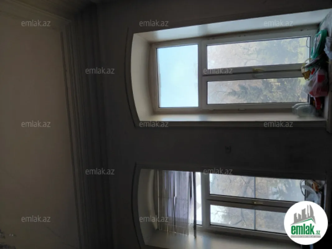 Satılır 1 otaqlı köhnə tikili 28.8 m²