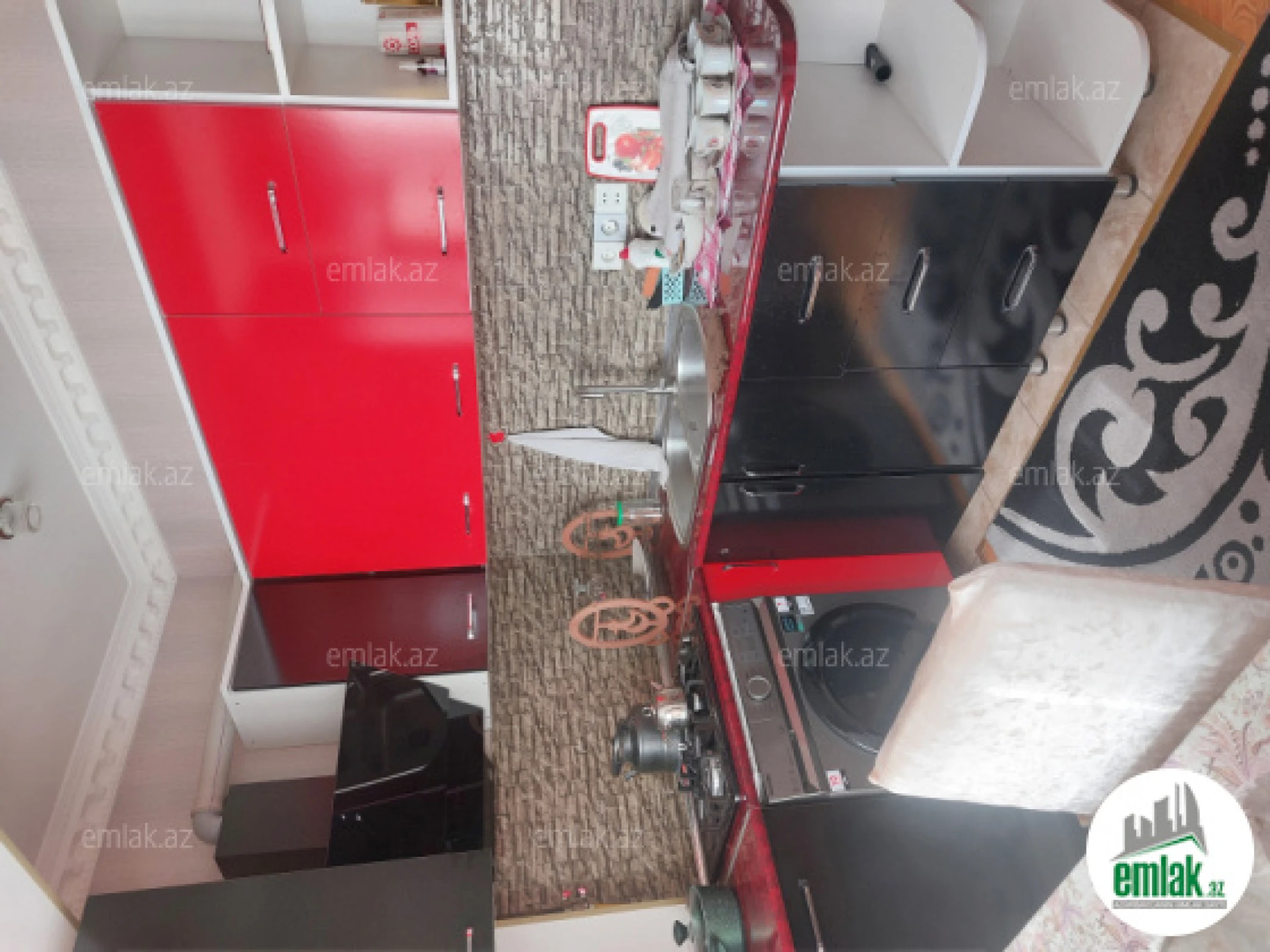 Satılır 2 otaqlı yeni tikili 60 m²