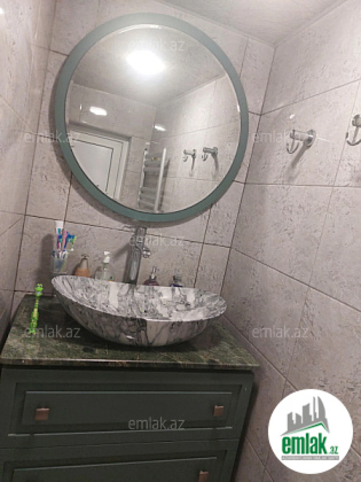 Satılır 4 otaqlı həyət evi 120 m²