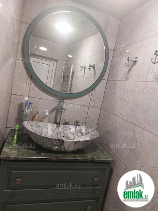 Satılır 4 otaqlı həyət evi 120 m²