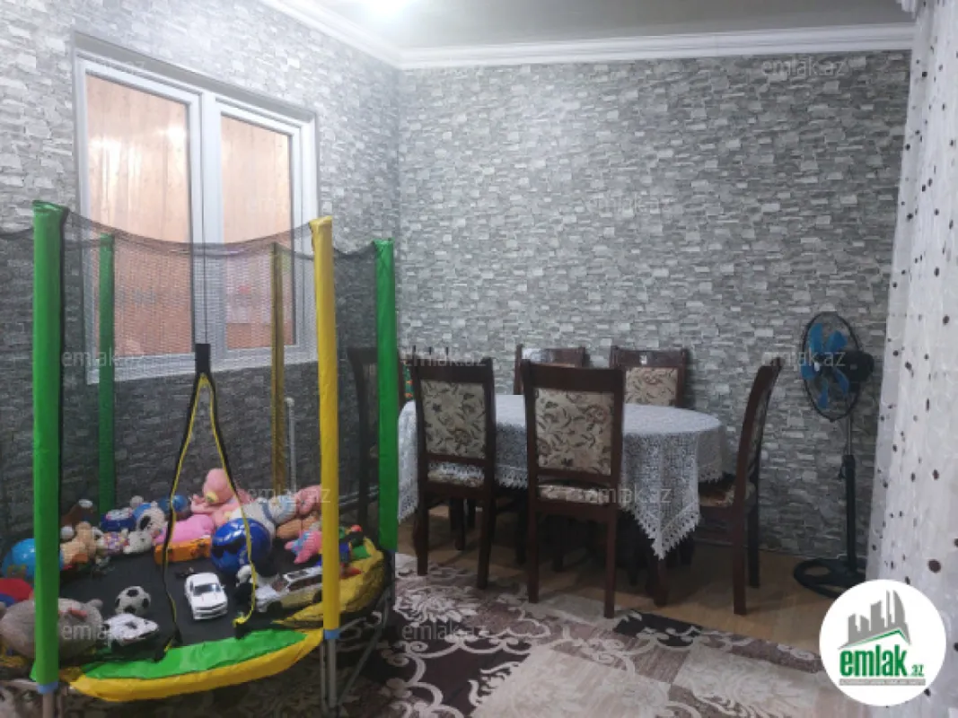 Satılır 4 otaqlı həyət evi 120 m²