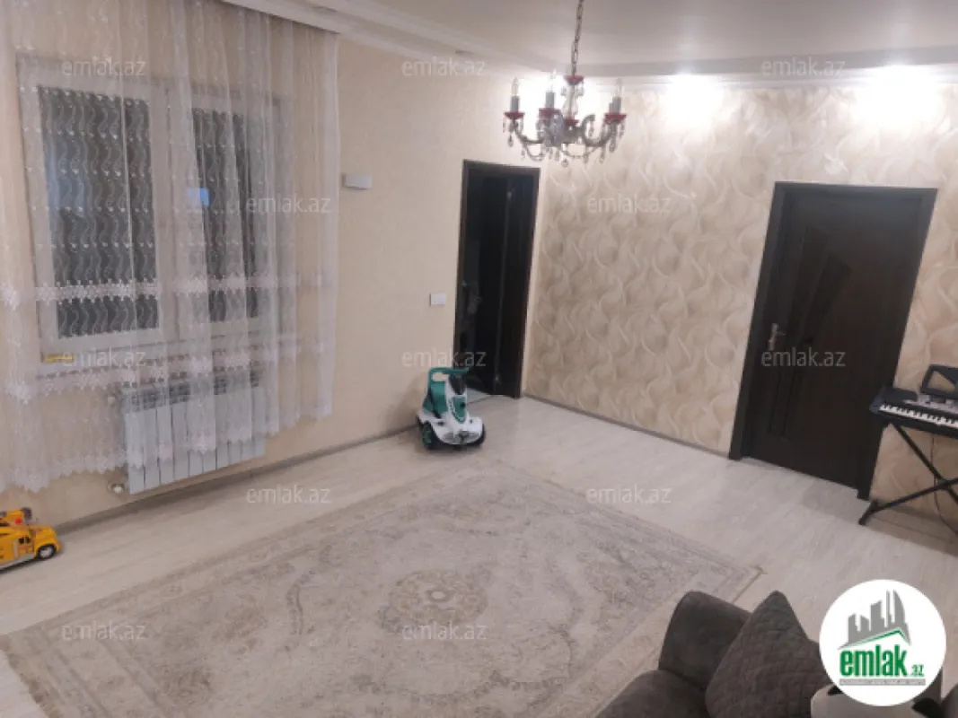 Satılır 4 otaqlı həyət evi 120 m²